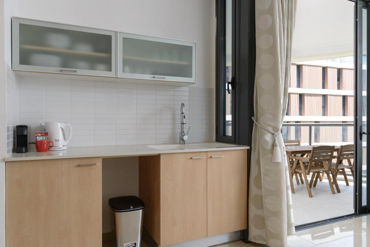 3 Ma'On - By Beach Apartments Tlv Tel Aviv Exterior photo